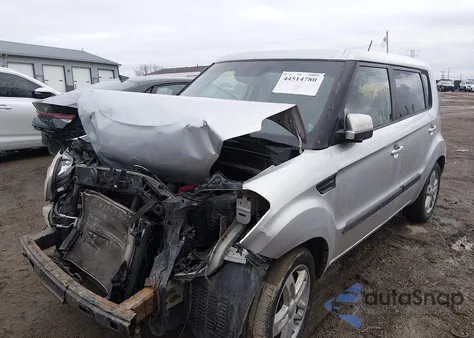 2011 Kia Soul + из США, поврежденный, VIN KNDJT2A26B7300577